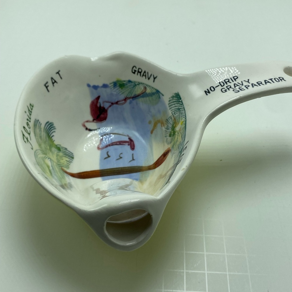 Vintage Hand Painted Ceramic No Drip Gravy Separator Florida Souvenir